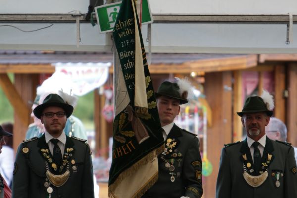 imgb18990124F548-8594-14F4-B520-1091E836E136.jpg