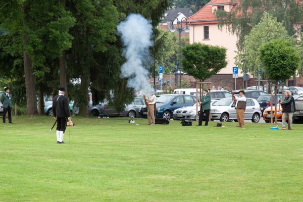 schuetzenfest13-freitag-03B7892F0D-388F-3450-4FA1-B60EC4D308E1.jpg