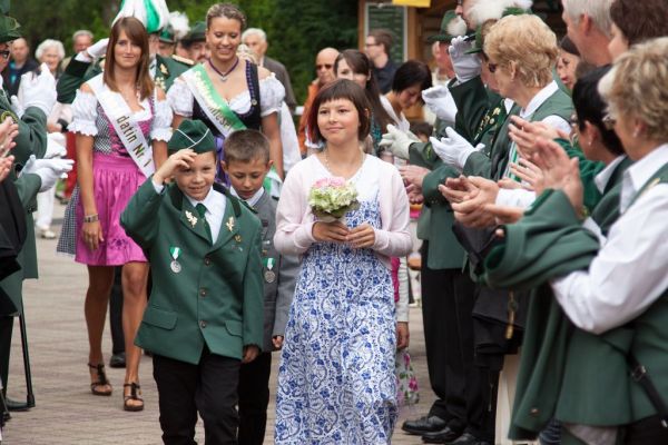 schuetzenfest13-freitag-13481785E1-9E35-6A8B-92AA-7025C889D40F.jpg