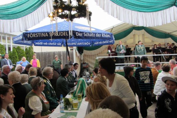schuetzenfest13-freitag-29B8F6D8D0-B5BB-2CF9-1A27-47B5E0011120.jpg