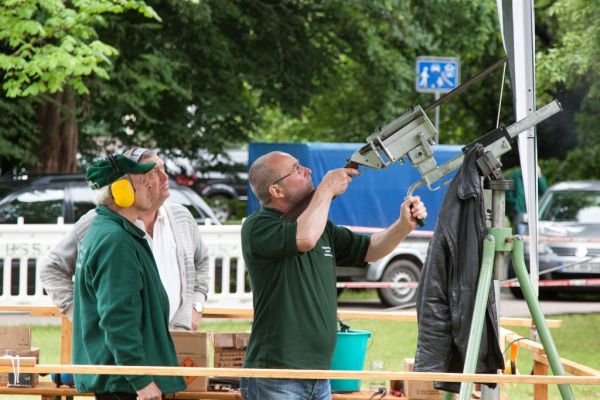 schuetzenfest13-samstag-09F8CC4A58-7A9D-1F71-83A0-2D9147401EE4.jpg