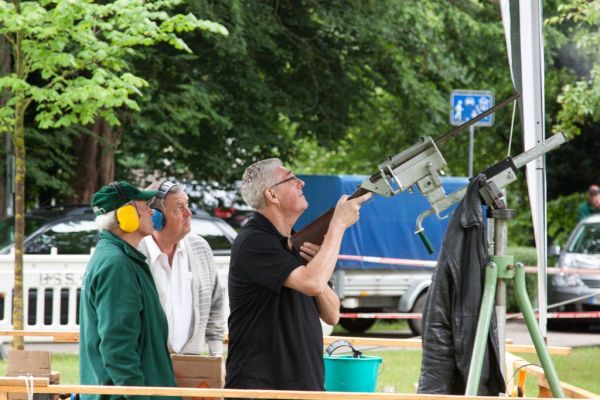 schuetzenfest13-samstag-103FA294FA-7733-1974-0D6A-63709CD71AEE.jpg
