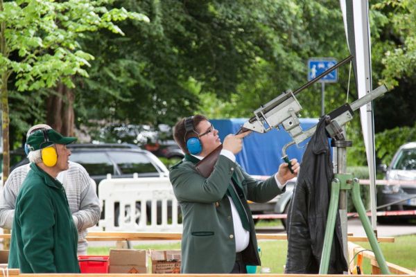 schuetzenfest13-samstag-15204E4EBF-9DBD-7605-2F91-8F2A1139B3D4.jpg