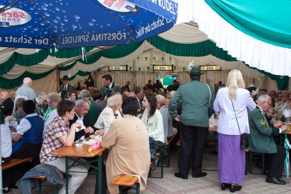 schuetzenfest13-samstag-43-neu1D6A976E-F88E-70E9-6337-3FFA752081AB.jpg