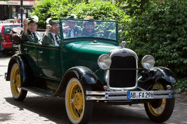 schuetzenfest13-sonntag-2402842C64-F835-D718-A3AE-26E7C8181930.jpg