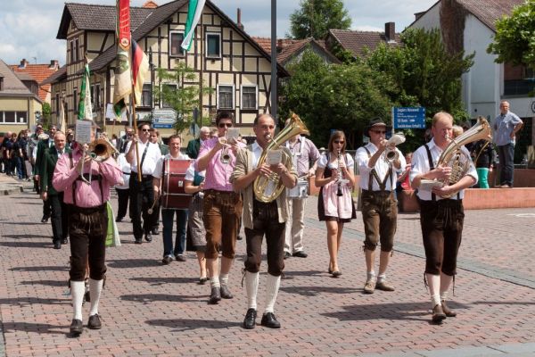 schuetzenfest13-sonntag-2922732780-E6FF-E8C7-23E4-AEB970E6254E.jpg