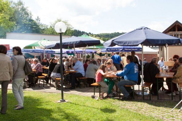 schuetzenfest13-sonntag-39A9AE12BE-0359-50B1-BC81-EC178F836343.jpg