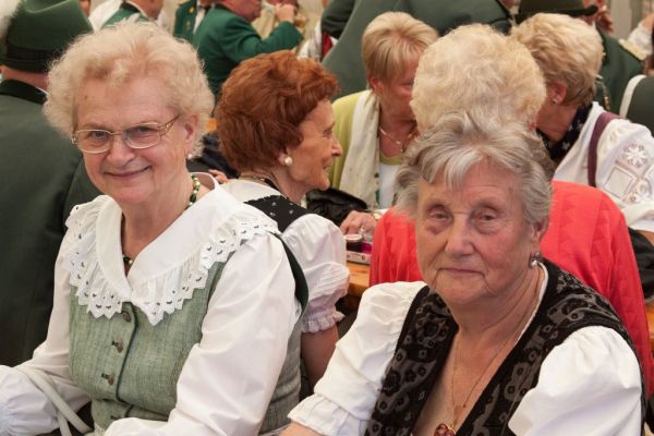 schuetzenfest13-sonntag-4324BDD0D0-50C7-863F-5669-089CD9E38B49.jpg