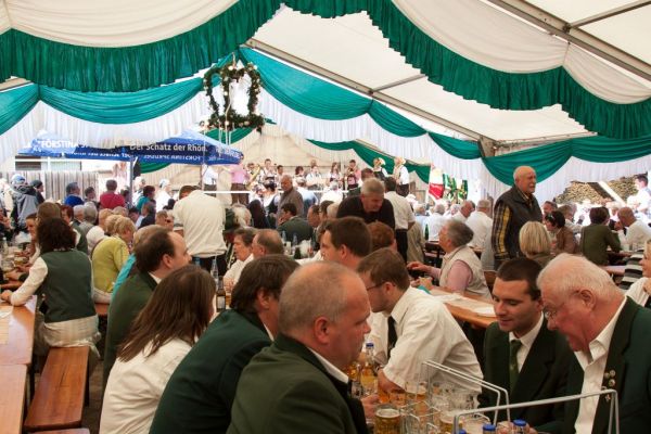 schuetzenfest13-sonntag-46B7421660-C8D8-806E-FA58-2C97A8041D66.jpg